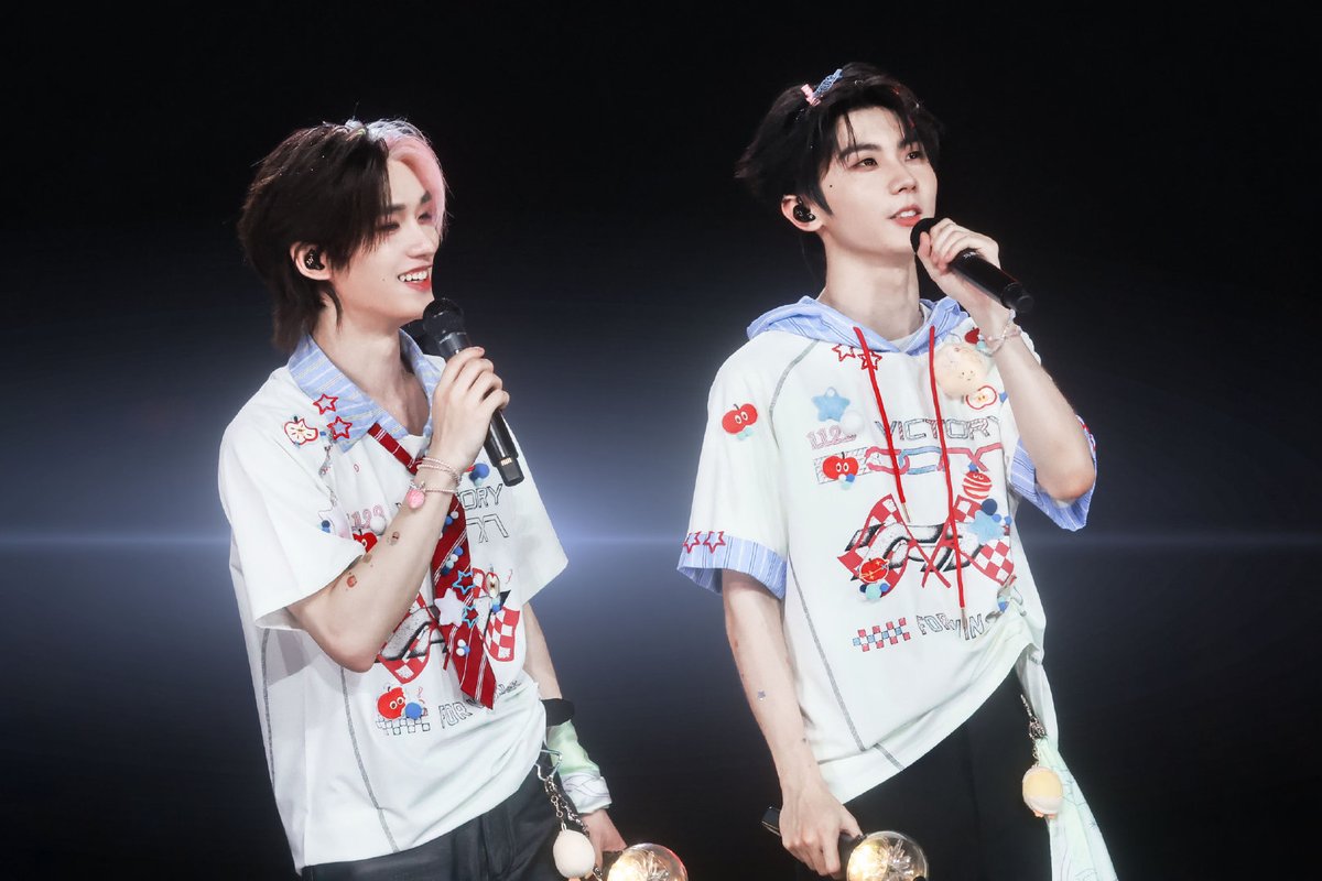 shituans's tweet photo. bbs 🫂

💜💛 https://t.co/g0uxRgIsLJ