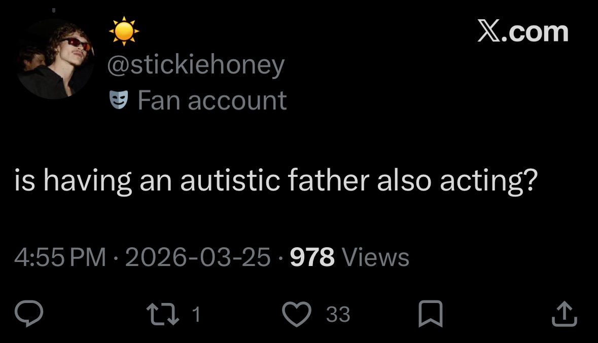 liz Xie lian bot tweet media