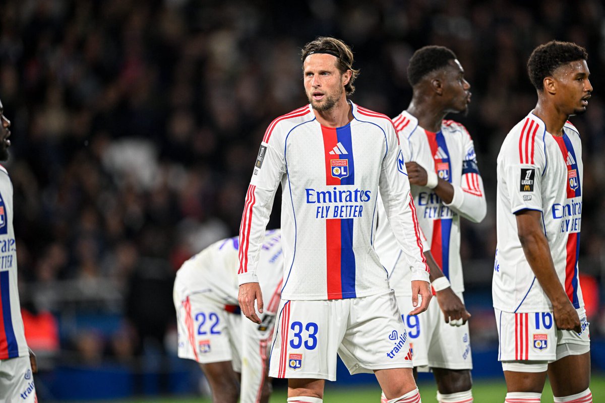 OL__Plus's tweet image. #OL - #Rennes : #Hateboer ne pourra pas jouer
#OLSRFC 
(O&amp;amp;L : olplus.fr/UqNwb)