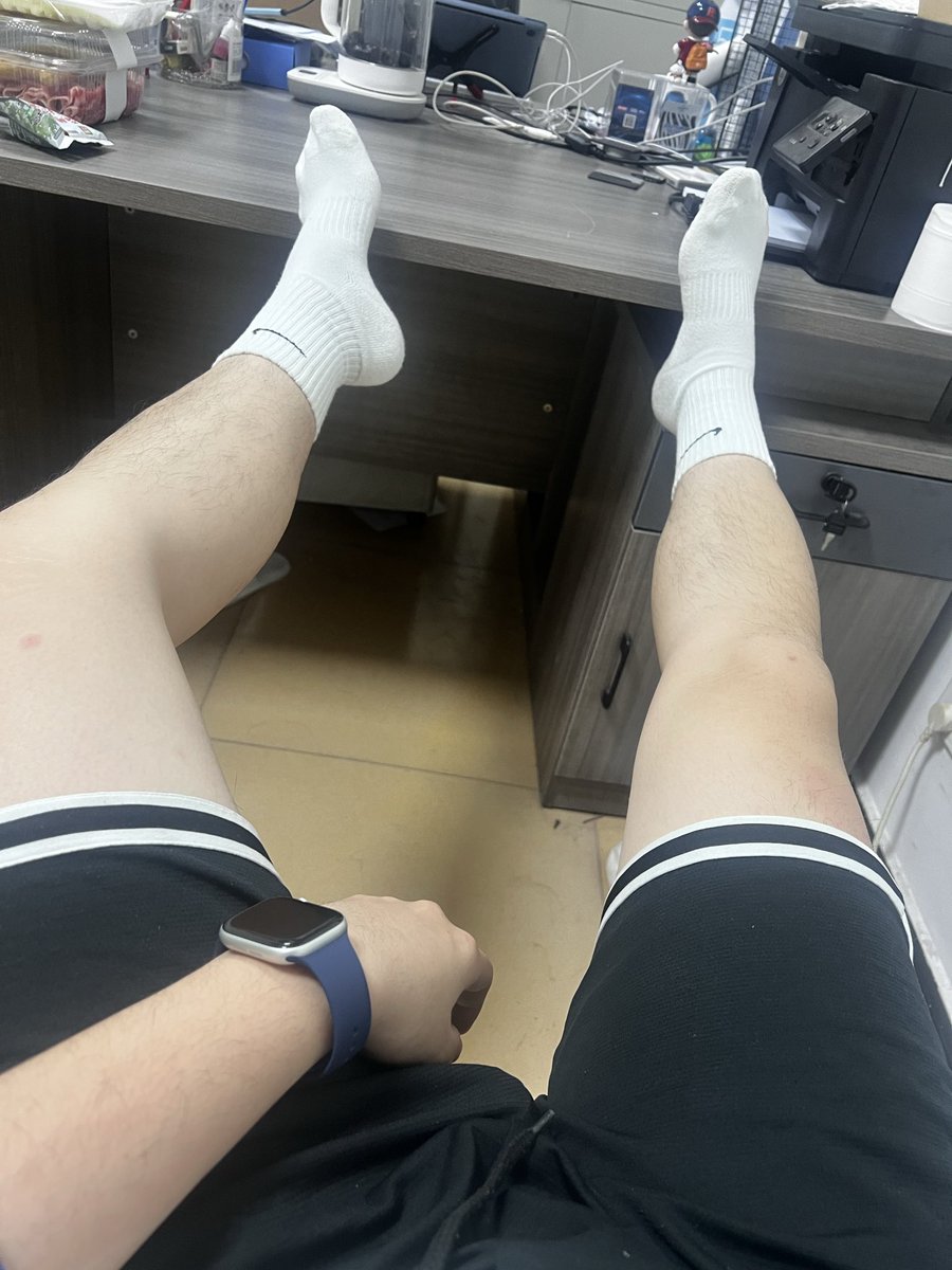 臭脚伪S锁爹🦶 tweet media