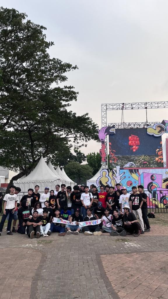 caechanjay's tweet photo. alkatalis ceunahhh @alkaterimusic https://t.co/F2sImFH6aF