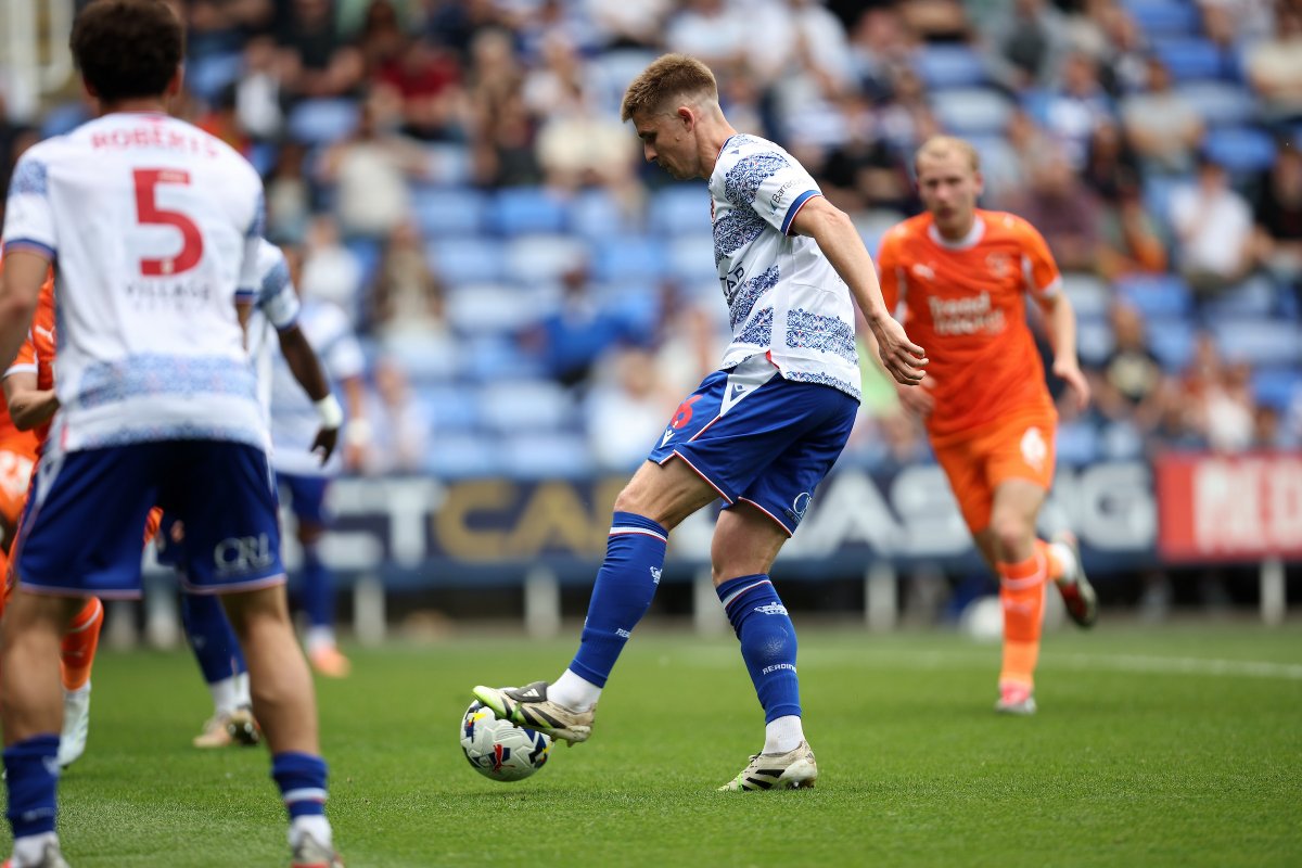 Reading FC tweet media