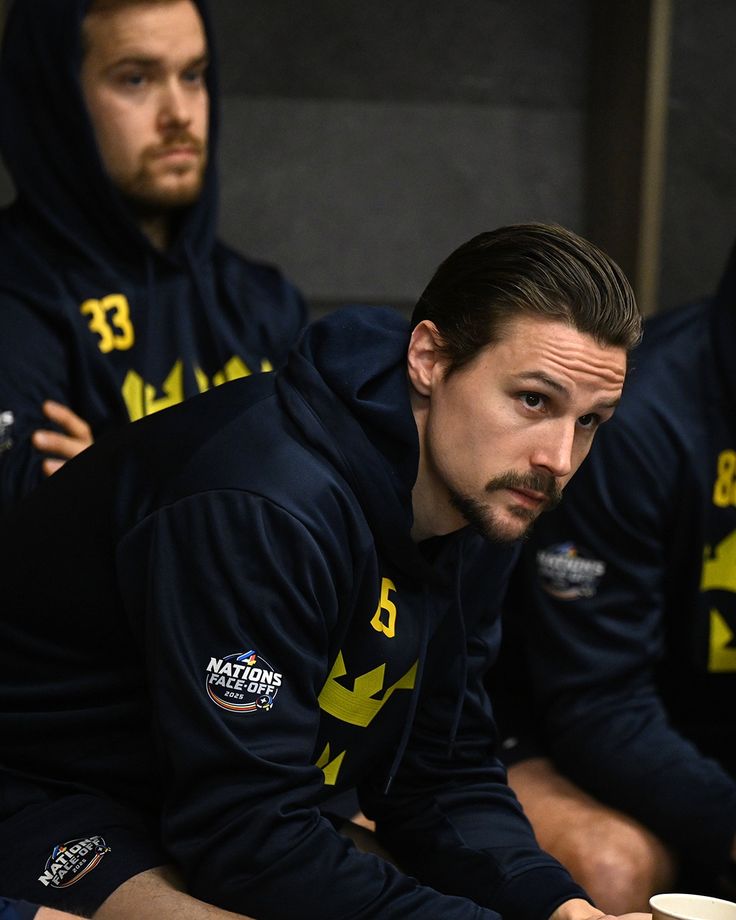 erik karlsson daily tweet media