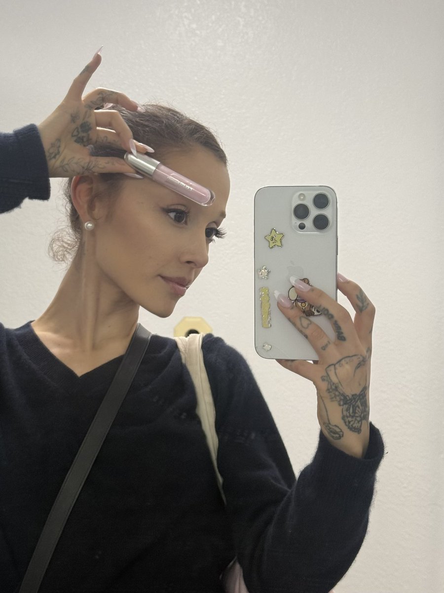 r.e.m. beauty tweet media