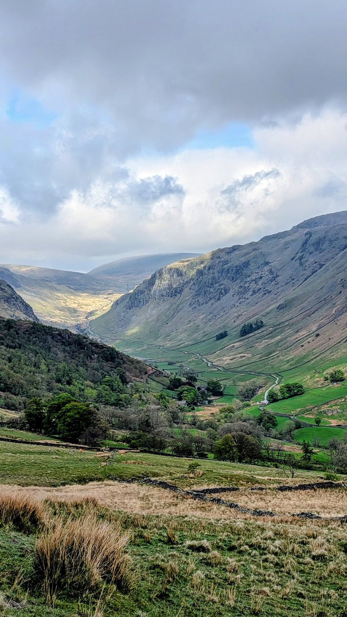 NotBadForHerAge's tweet image. It was supposed to be a half marathon. It was 14.3 miles 😅 The final hill (the sting in the tail) nearly finished me off 😆 😅🏃‍♀️ #trailrunning #lakedistrict