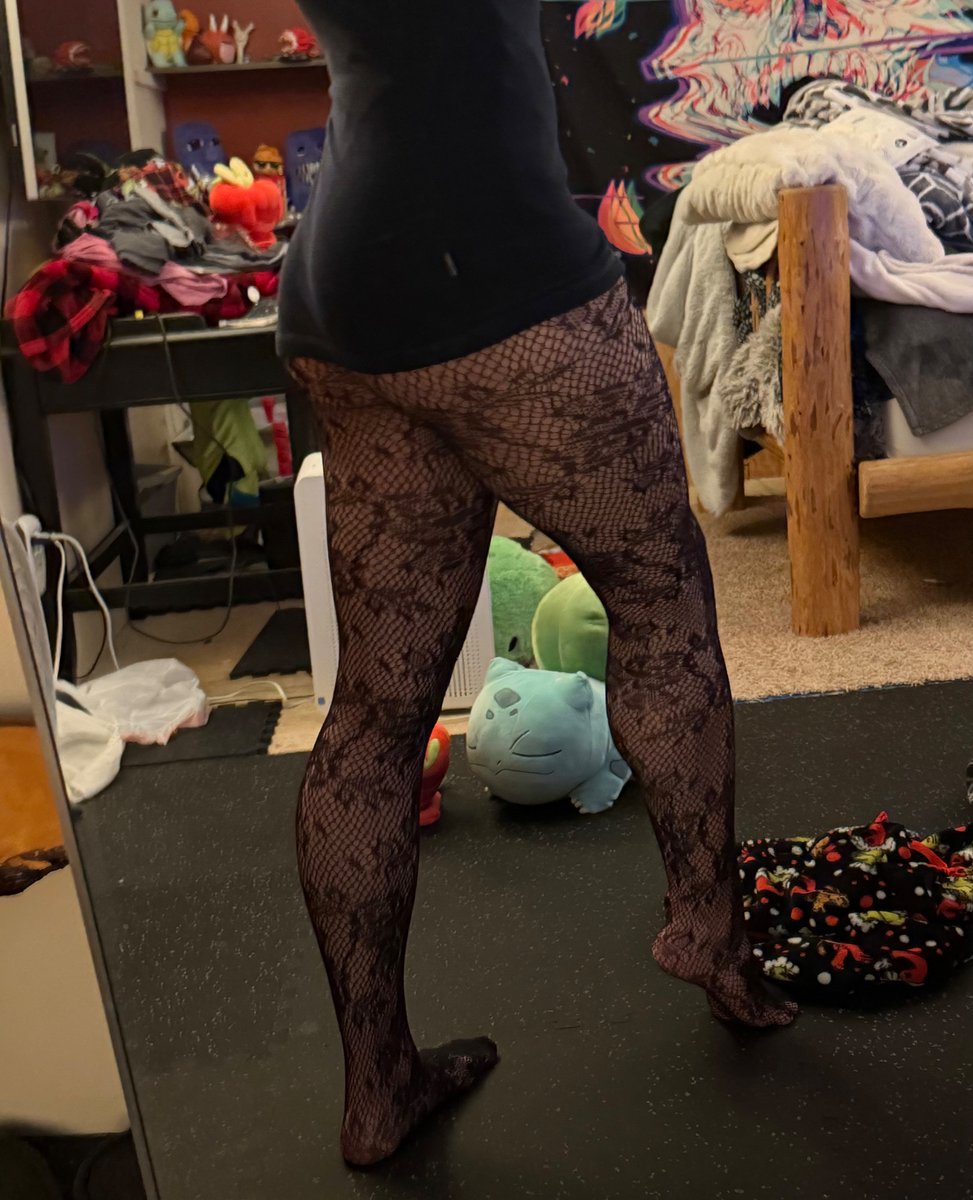 Dall | 🧸 Femboy Doll VTuber 🧵 tweet media