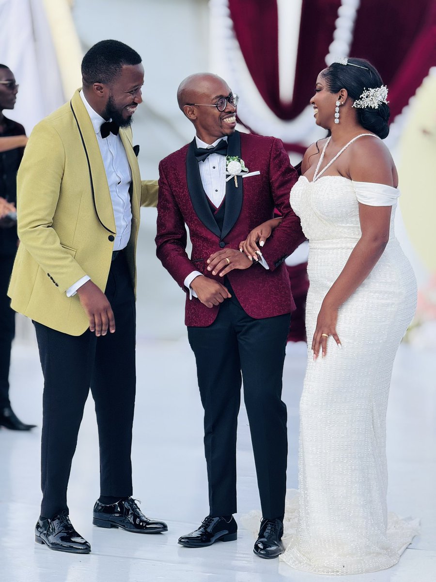 Uncle Mark tweet media