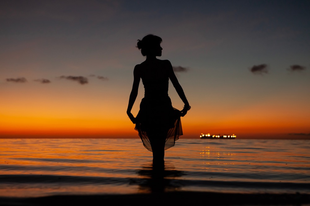 rendezvous6022's tweet image. 南国のサンセット。
#sunsetlovers #シルエット #ポートレート好きの人と繋がりたい
