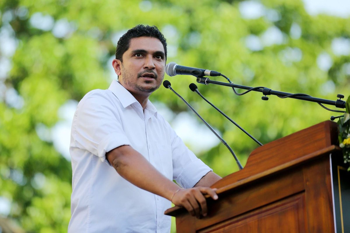 PrasadPolitixLK's tweet photo. විකල්පයේ මැයි දිනය ☎️
පාර්ලිමේන්තු මන්ත්රී ප්රසාද් සිරිවර්ධන 🇱🇰 | #ProgressForAll #PrasadSiriwardana #SriLankaPolitics #SJBSriLanka #SJBMirigama #SJBGampaha #SamagiJanaBalawegaya #SamagiJanaSandanaya https://t.co/yDbk14vbM5