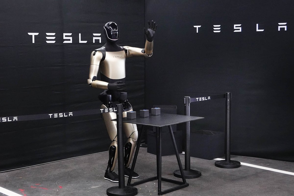 tonzph's tweet image. Tesla FSD event in Amsterdam, future is here.
#Tesla #Cybertruck #Robotaxi #Optimus #TeslaAmsterdam #amsterdam
