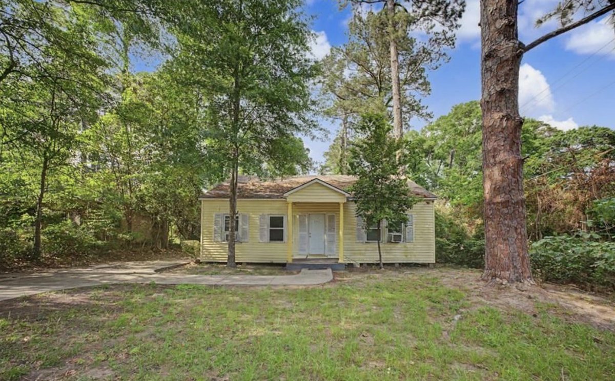 oldhouses100k's tweet image. $78K. #Affordable #Texas cottagewith 3 bedrooms, 1 bath.  oldhousesunder50k.com/small-texas-co…