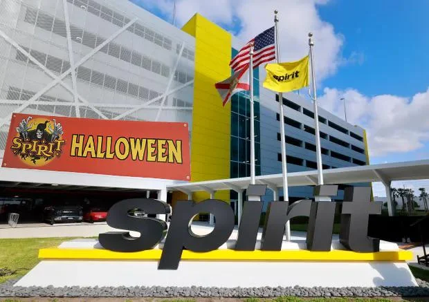RadiomofoMofo's tweet image. That was quick. #Spirit #SpiritAirlines