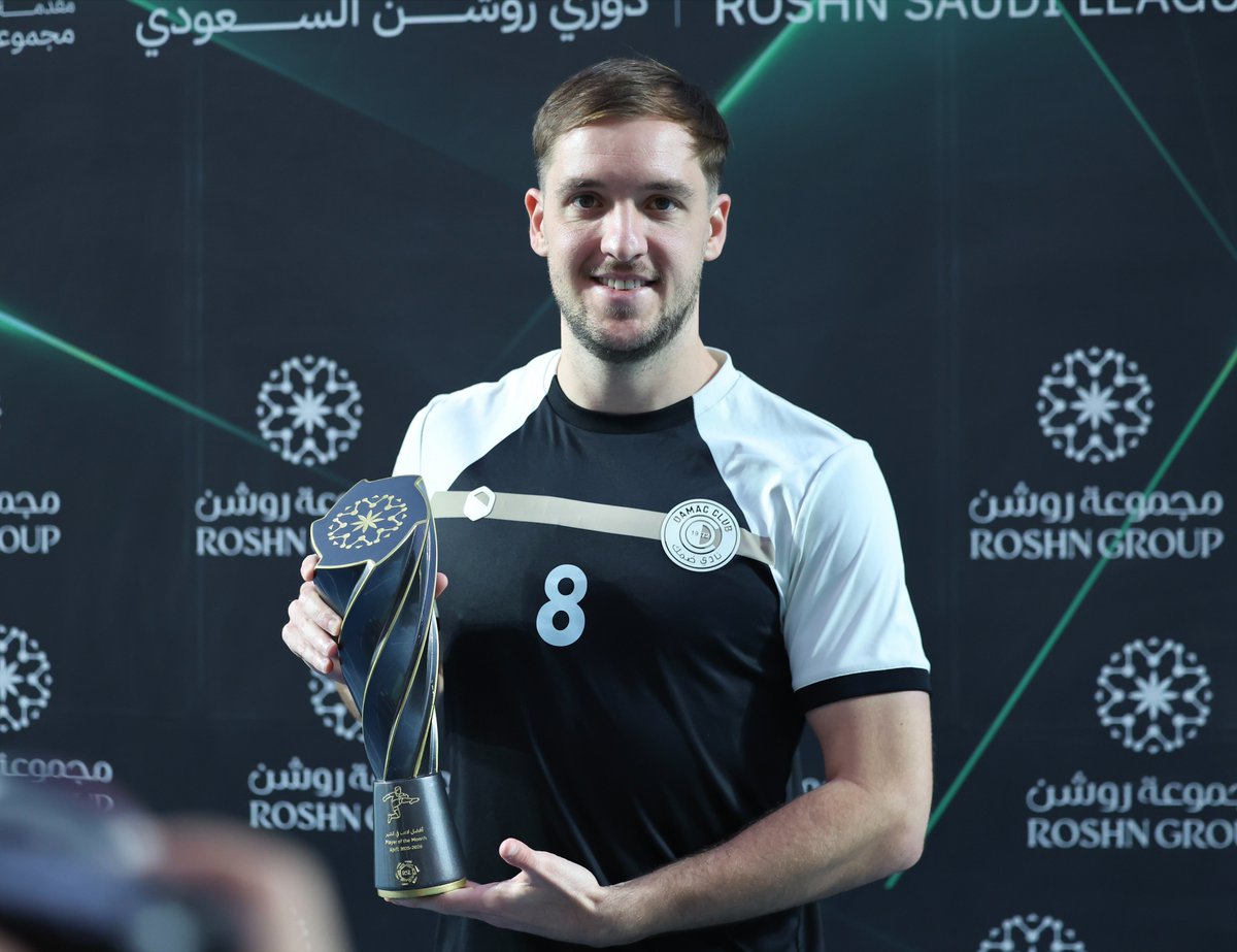 دوري روشن السعودي tweet media