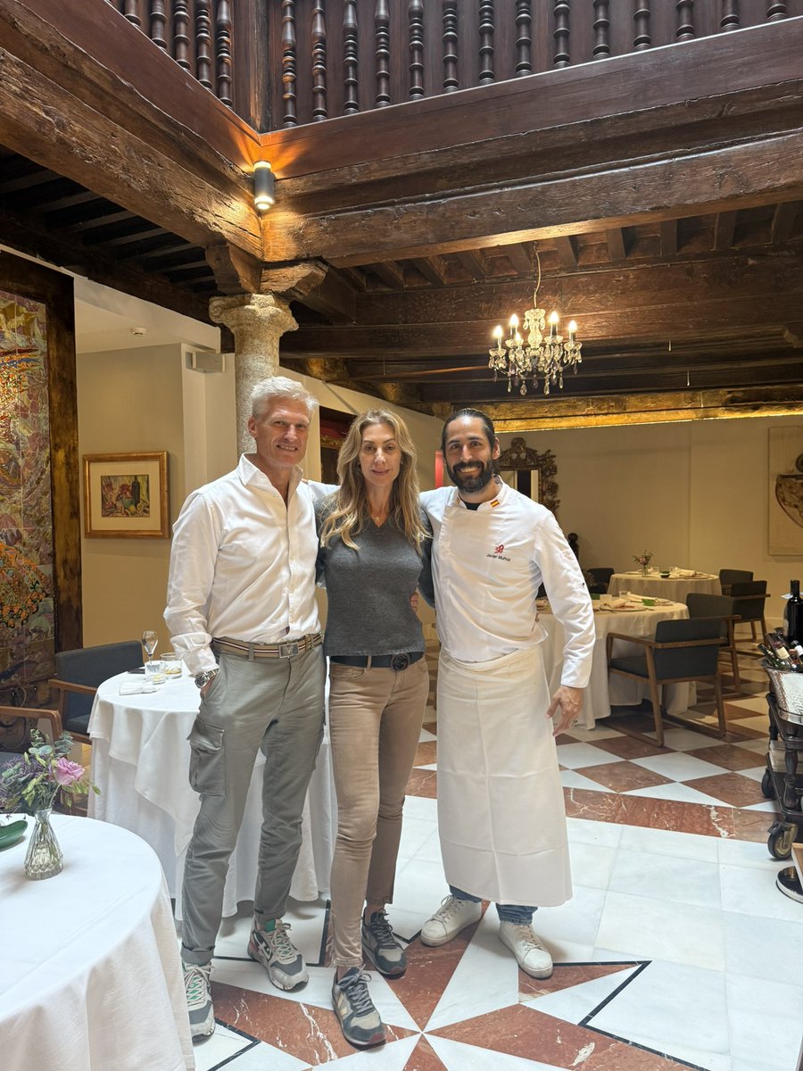 PontMonica's tweet image. Fun &amp;amp; Lunch in Toledo ❤️ @adolforestaurante #saturday #lunch #adolforestaurante #love