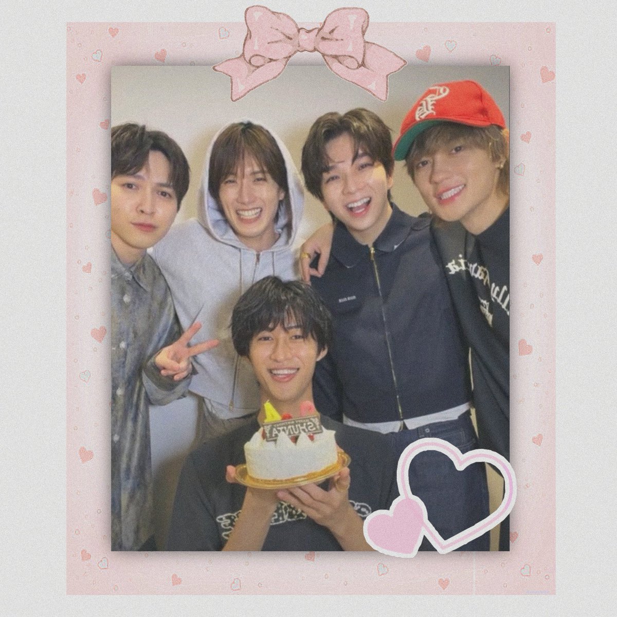 tmy_non_yuki's tweet image. ⑅𓂃 .⋆ 𝐇𝐚𝐩𝐩𝐲 𝐁𝐢𝐫𝐭𝐡𝐝𝐚𝐲

☆*･ﾟ𝐒𝐡𝐮𝐧𝐭𝐚*･ﾟ

❥･•これからも優しいお兄ちゃん達に沢山甘えてね♡

#MILK
#曽野舜太  
#しゅんた24歳たいせつすぎて滅
