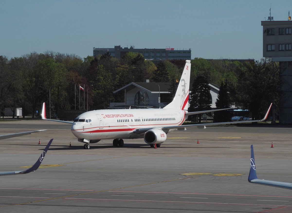 josviaque's tweet image. 66,7% floty #Boeing.ów 737 Sił Powietrznych RP 🇵🇱. #Boeing737 #B737 #SiłyPowietrzneRP #EPWA #WAW #Warszawa #Okęcie #LotniskoChopina #avgeek #planespotting