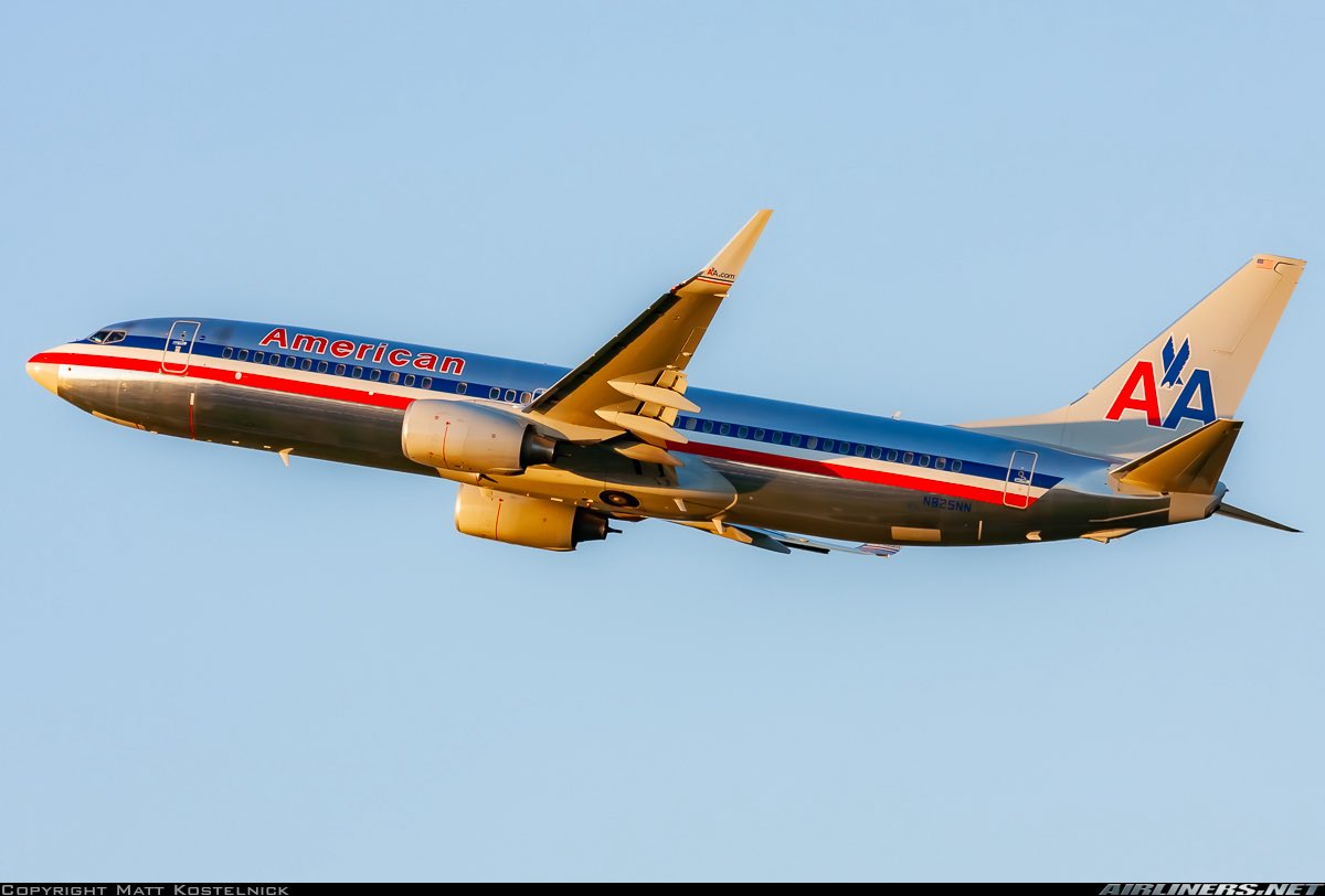 n194at's tweet image. American Airlines 
Boeing 737-823 N825AN
ORD/KORD Chicago O'Hare  Intl Airport
June 7, 2010
Photo credit Matt Kostelnick 
#AvGeek #AvGeeks #Aviation #AvGeeks #Giambone #Boeing #B737 #ORD @fly2ohare #Chicago #American @AmericanAir 🇺🇸