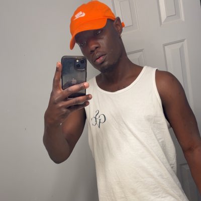 Josh 🖤 tweet media