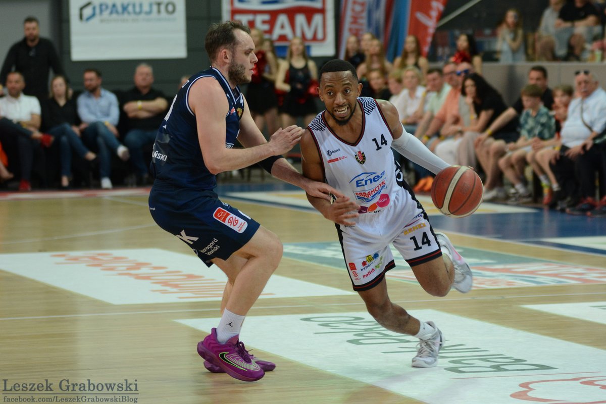 L_Grabowski's tweet image. Fotorelacja z meczu @KK_Astoria-@sksstarogard w ramach #1LKosz na fan page'u #LeszekGrabowski: facebook.com/media/set/?van…
#Enea #Abramczyk #AstoriaBydgoszcz #Bydgoszcz #SKSStarogardGdański #KociewskieDiabły #StarogardGdański #koszykówka #basketball #fotorelacja #zdjęcia