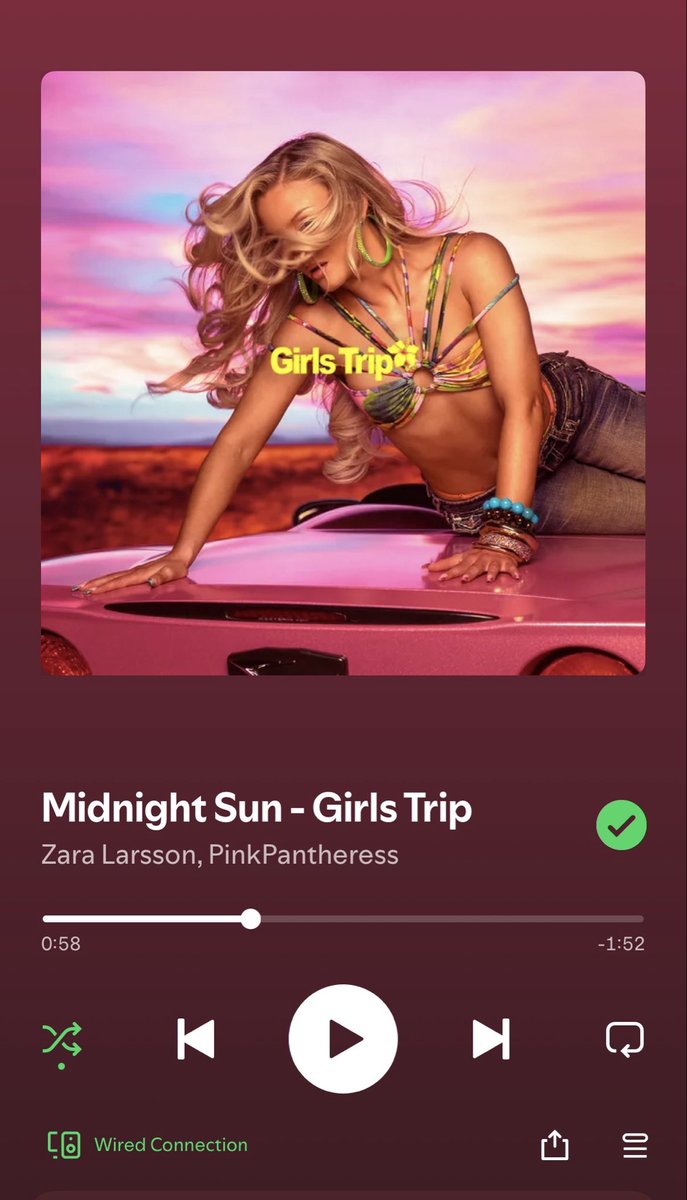 xclo_clox's tweet image. Obsessed with this song 😍🎶🌺 @zaralarsson #midnightsun #girlstrip #zaralarsson