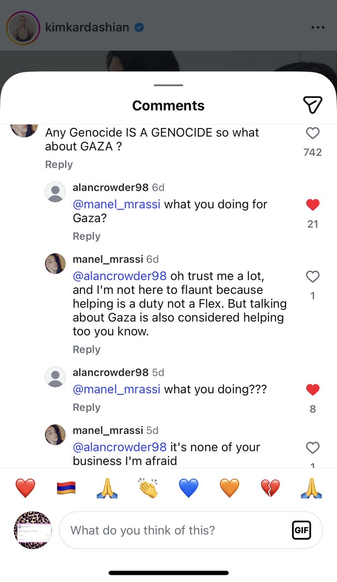 tiatmaraxoxo's tweet image. clocked it 

#kimk #armenia #gaza #palestine