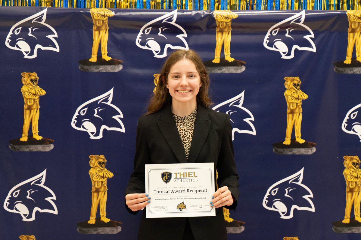 Thiel_WBB's tweet image. ✨ Closing out the year in style at the Tommy’s ❤️‍🔥

🎖️ Natalie Hering - WBB Tomcat Award Winner
🎖️ Caitlin Stephens - Female Breakthrough Athlete of the Year
🎖️ Issy Green - WBB MVP &amp;amp; Female MVP
🎖️ Emily Betsinger- Female Rookie of the Year
#HEART 🩵