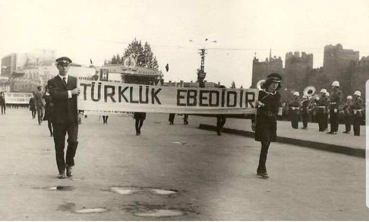 Bürküt. tweet media
