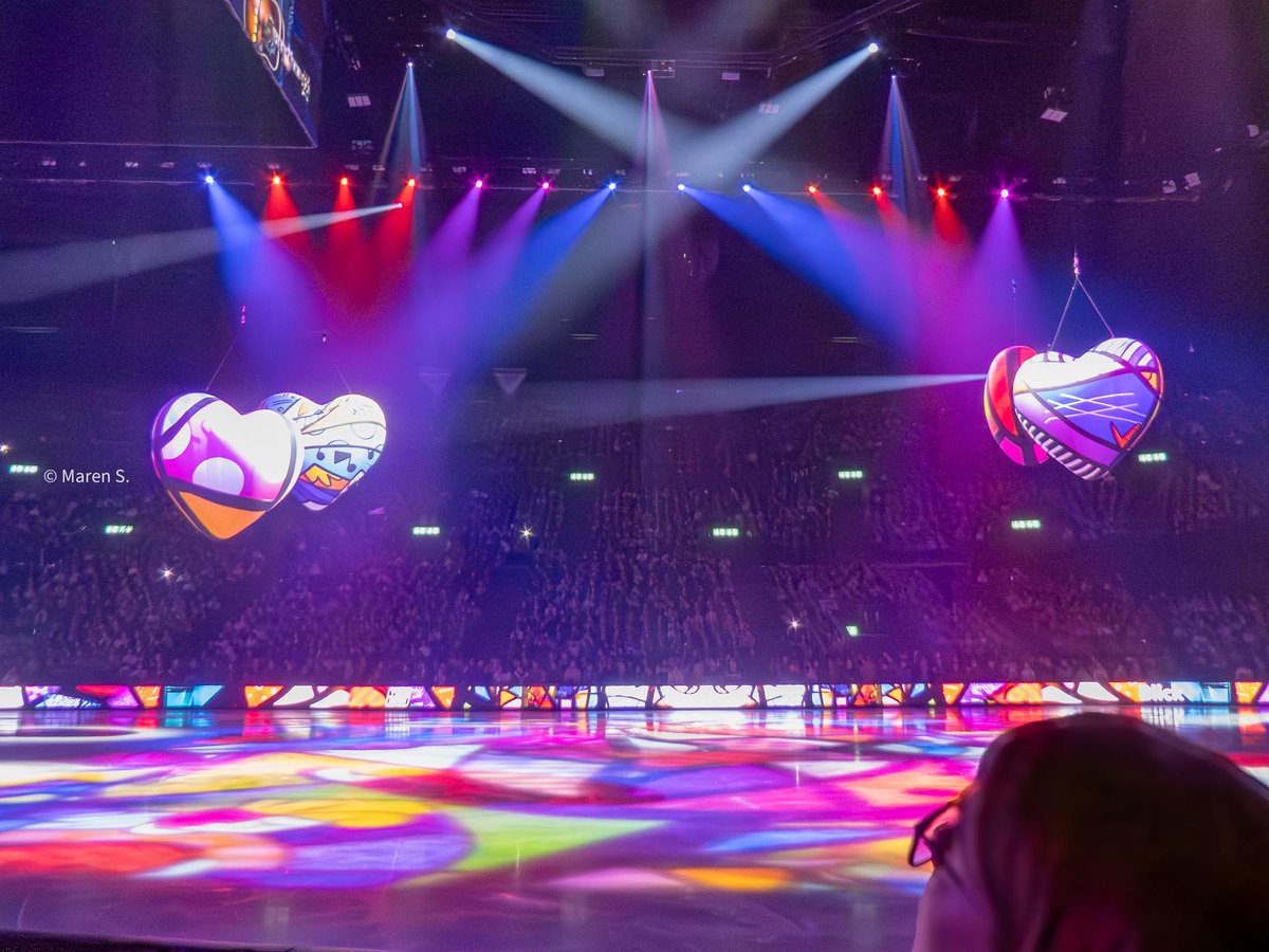 demtuppesseine's tweet image. Art on Ice 2026 - Minerva Fabienne Hase and Nikita Volodin #FigureSkating #ArtonIce #MinervaFabienneHase #NikitaVolodin #Miniki #JamesBay