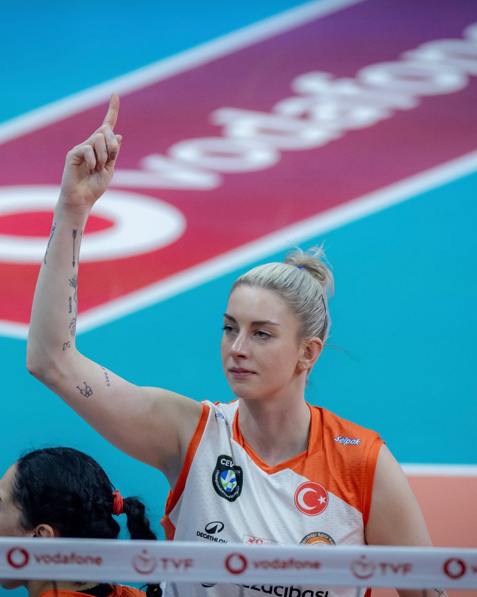 Temmzvolley's tweet image. Scandicci galibiyeti sonrası #MVP 🇵🇱Magdalena Stysiak:

"Buna gerçekten inandık. Scandicci'nin ne kadar iyi bir takım olduğunu biliyorduk. 3 hafta boyunca taktiksel ve fiziksel olarak maksimumuzu almak için kendimizi zorladık. 

Kolay olmayacağını biliyorduk ama %100