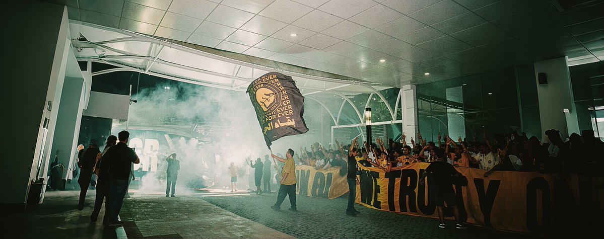 هـيدر الجـمهور العظيم 💛