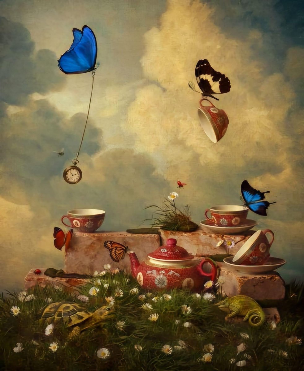 noveliciouss's tweet image. Nothing that happens to a writer – however happy, however tragic – is ever wasted
~P.D. James
#amwriting #amreading
#Art Leonardo Di Aetherhart 
#LeonardoDiAetherhart