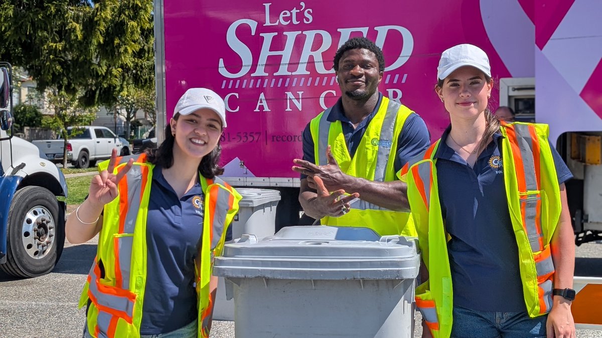 HastingsCPC's tweet image. #ThankYou to our #volunteers and #community #donations for today's Shredding Day! Also many thanks to our #partners @RecordXpress &amp;amp; @eastvillagevan! Without you all, none of this is possible!