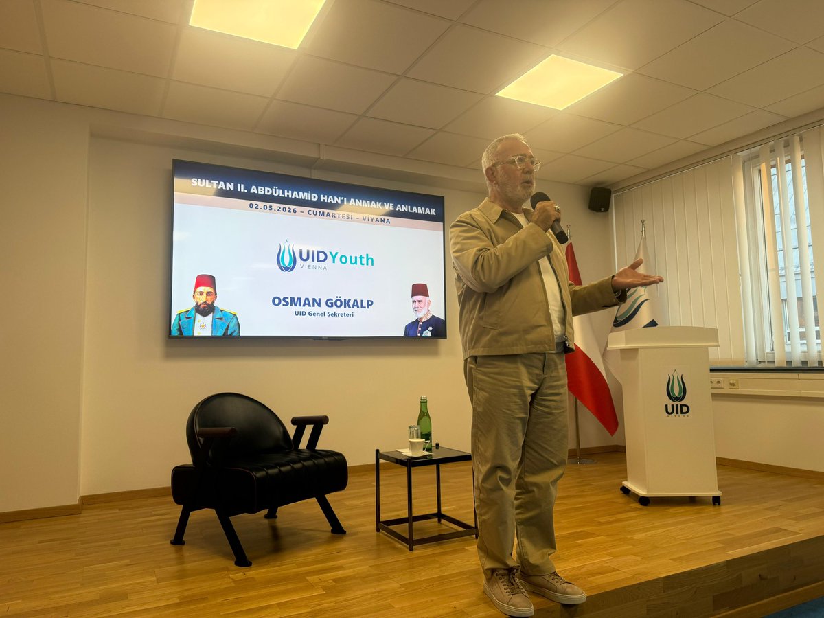 osman_goekalp's tweet image. 📍Viyana

@U_I_D #Youth tarafından düzenlenen “Sultan II. Abdülhamid Han’ı Anmak ve Anlamak” programımızı hamdolsun güzel bir katılım ve samimi bir atmosferle tamamladık.

Gençlerimizle birlikte tarihimize, köklerimize ve büyük mirasımıza dair kıymetli bir akşam geçirdik. İlgi