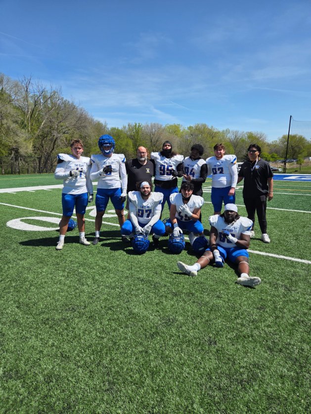 CoachNickTaylor's tweet photo. JR. day Spring Game and BBQ good day. https://t.co/AcvxRM2D8M