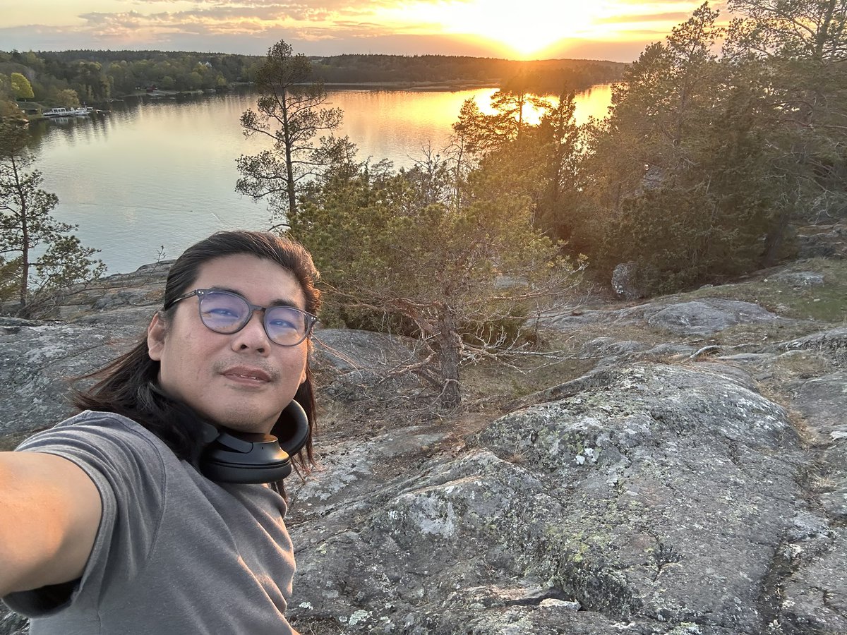 NOAH - nudist in 🇸🇪 tweet media