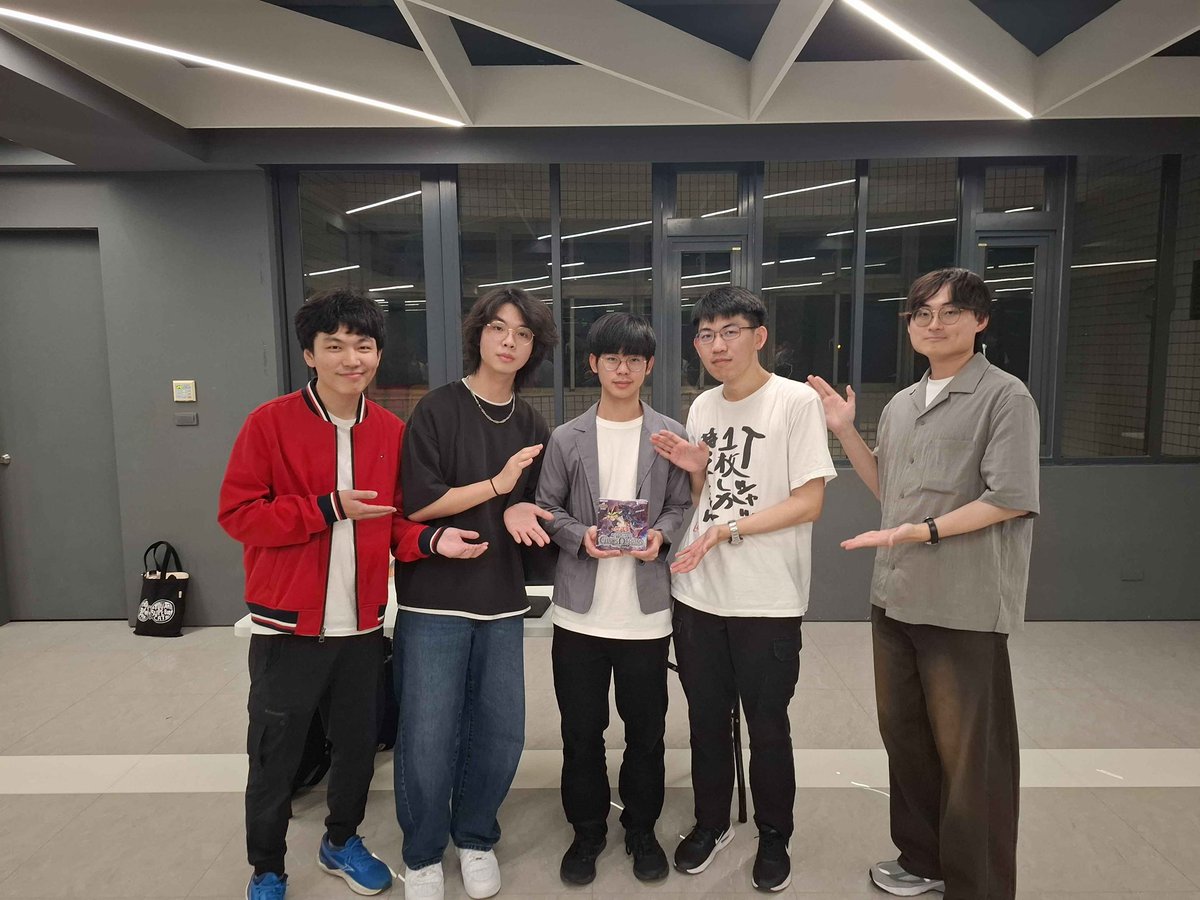 威力許 tweet media