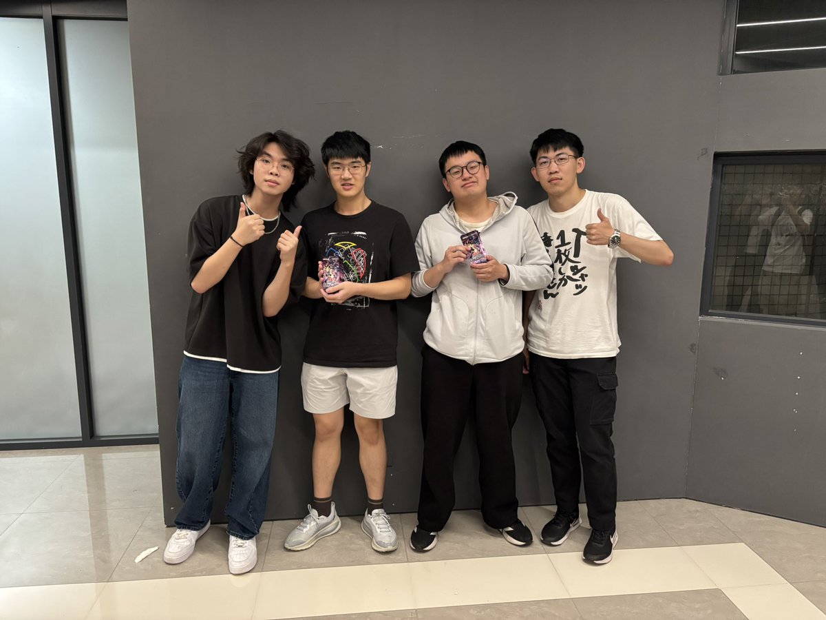 威力許 tweet media