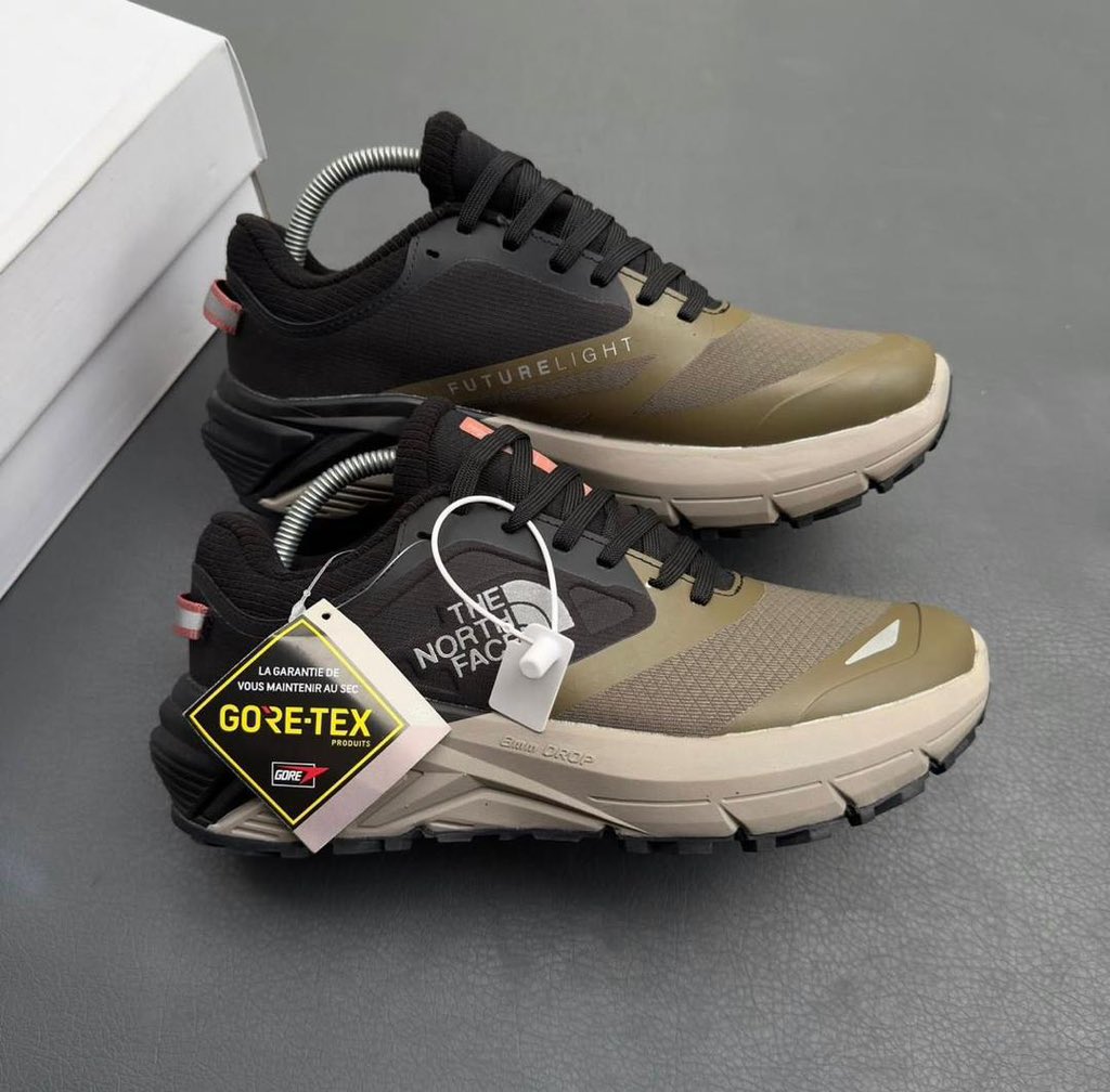 Naberz shoes tweet media