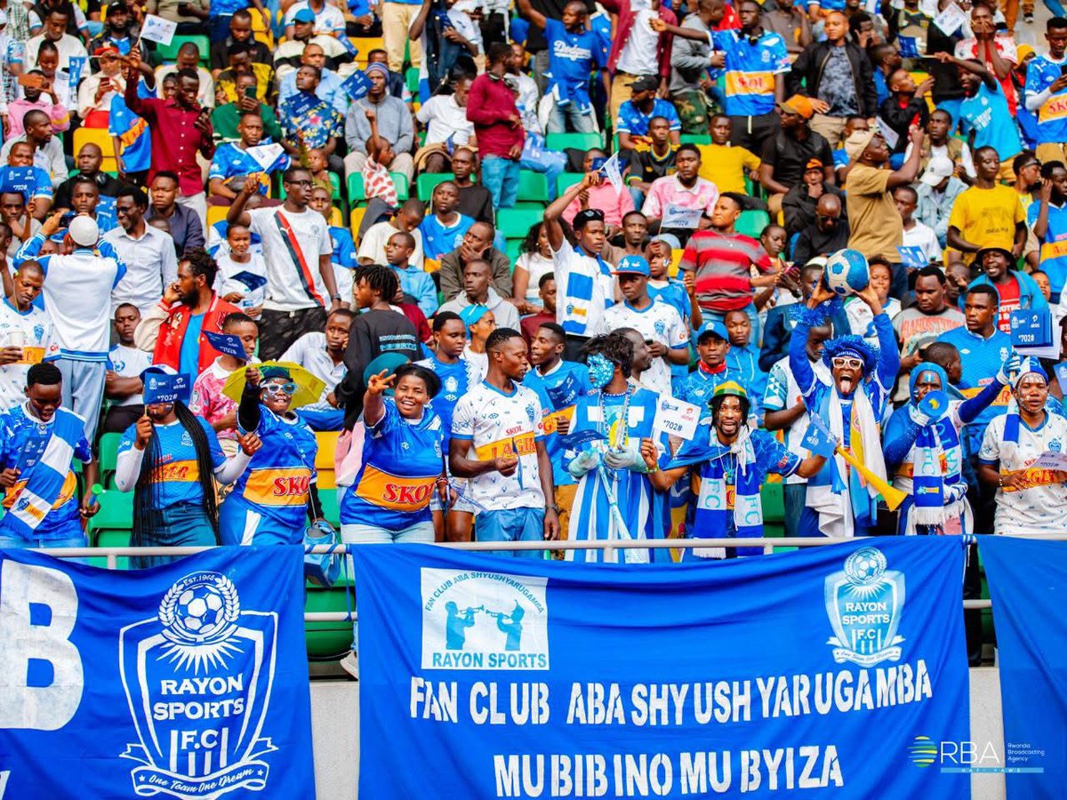 theupdaterwanda's tweet image. #TheupdateSports : abafana ba APR FC na Rayon Sports babukereye mu mabara y’amakipe bafana .

#ADS: Hamwe na @SWAEXPERT Ubu inzozi zawe zo kwiga , Gukorera hanze zaba impamo!
Byumwihariko abashaka Akazi Dubai byihuta nkumurabyo, Qatar , South Korea 
Abashaka kwiga mubihugu byose