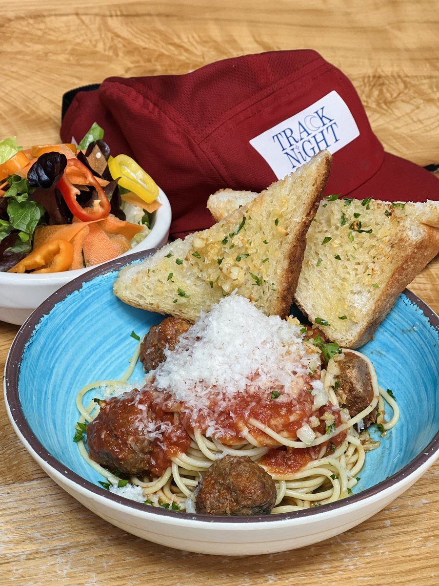 yardsbrew's tweet photo. Spaghetti. Meatballs. Garlic bread. Side salad. $16.

Last chance to carb up before the Broad Street Run. Available today only in the taproom.

We’ll be closed Sunday for a private event, so this is your shot. https://t.co/5lN0tFrTxF