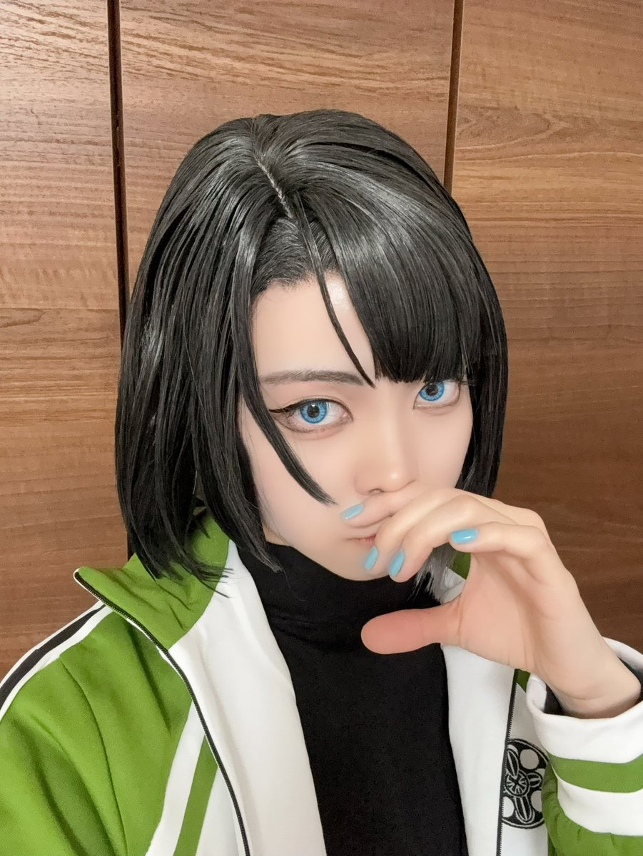kazuha8788's tweet photo. ⚠︎コスプレ注意⚠︎

一番🩸っぽく撮れた写真
(こっちがちゃんと加工したverです) https://t.co/G0t2koL13P