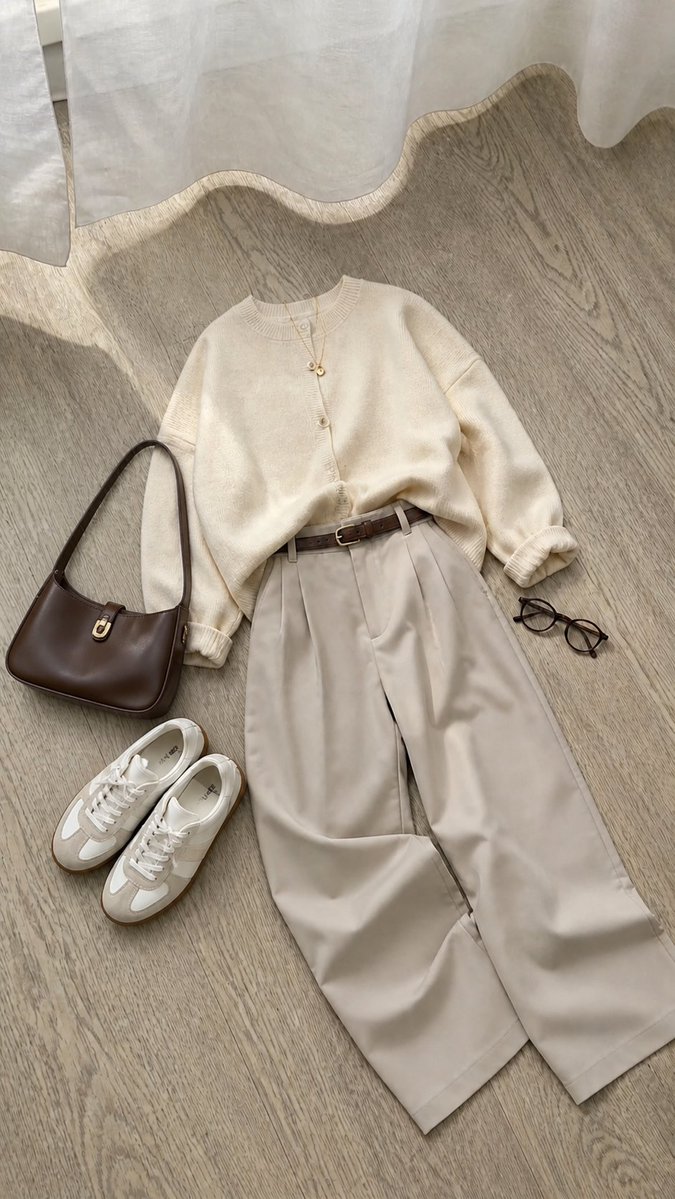 chelnaraa's tweet image. - ootd jalan-jalan 

▪︎ Kardigan Polos 
s.shopee.co.id/9KeZe7XXHw
▪︎ Celana
s.shopee.co.id/20ryumKpgm
▪︎ Sepatu
s.shopee.co.id/7Aa53bt2uj
▪︎ Tas
s.shopee.co.id/2BBP7nmD20

#thread #ootd #zonauang #shopeeaffiliate