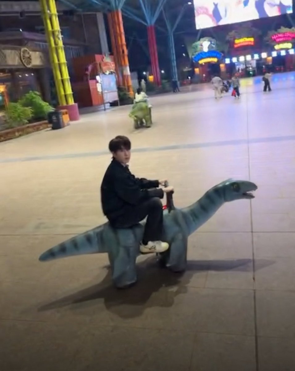 Mattykim tweet media