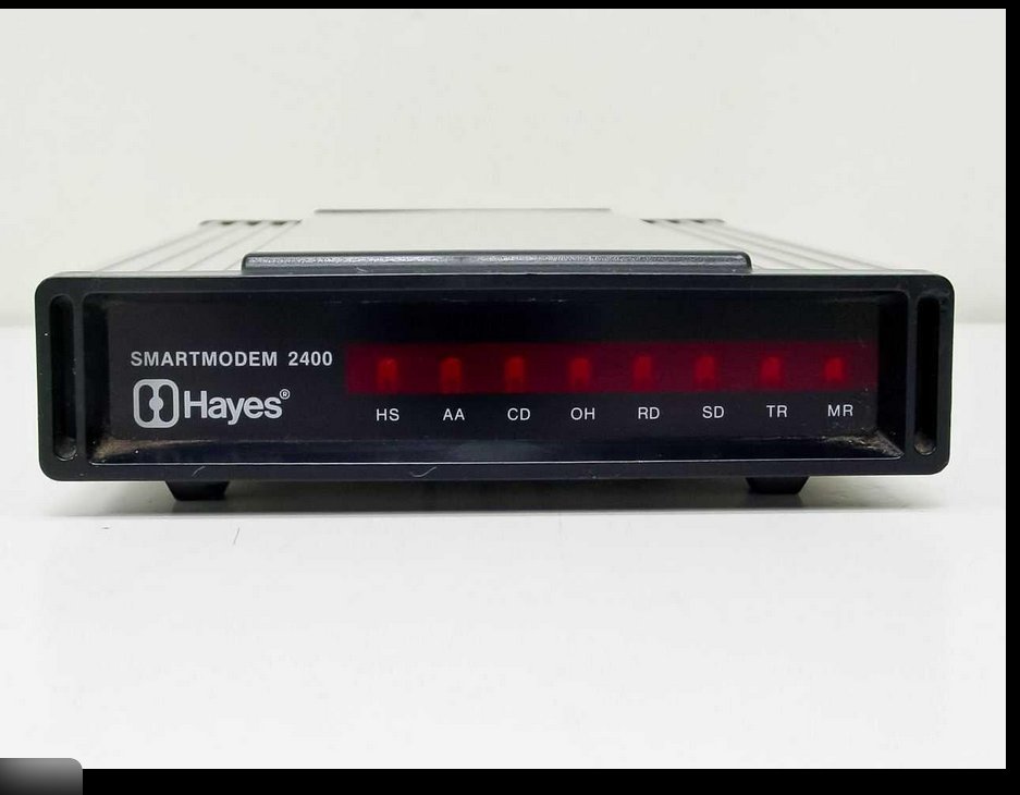 _TheMadcap_'s tweet photo. @brockpierson If you used a 56K, you're a legend. If you used a Hayes 2400, you're prehistory https://t.co/PCYCQFwB8o