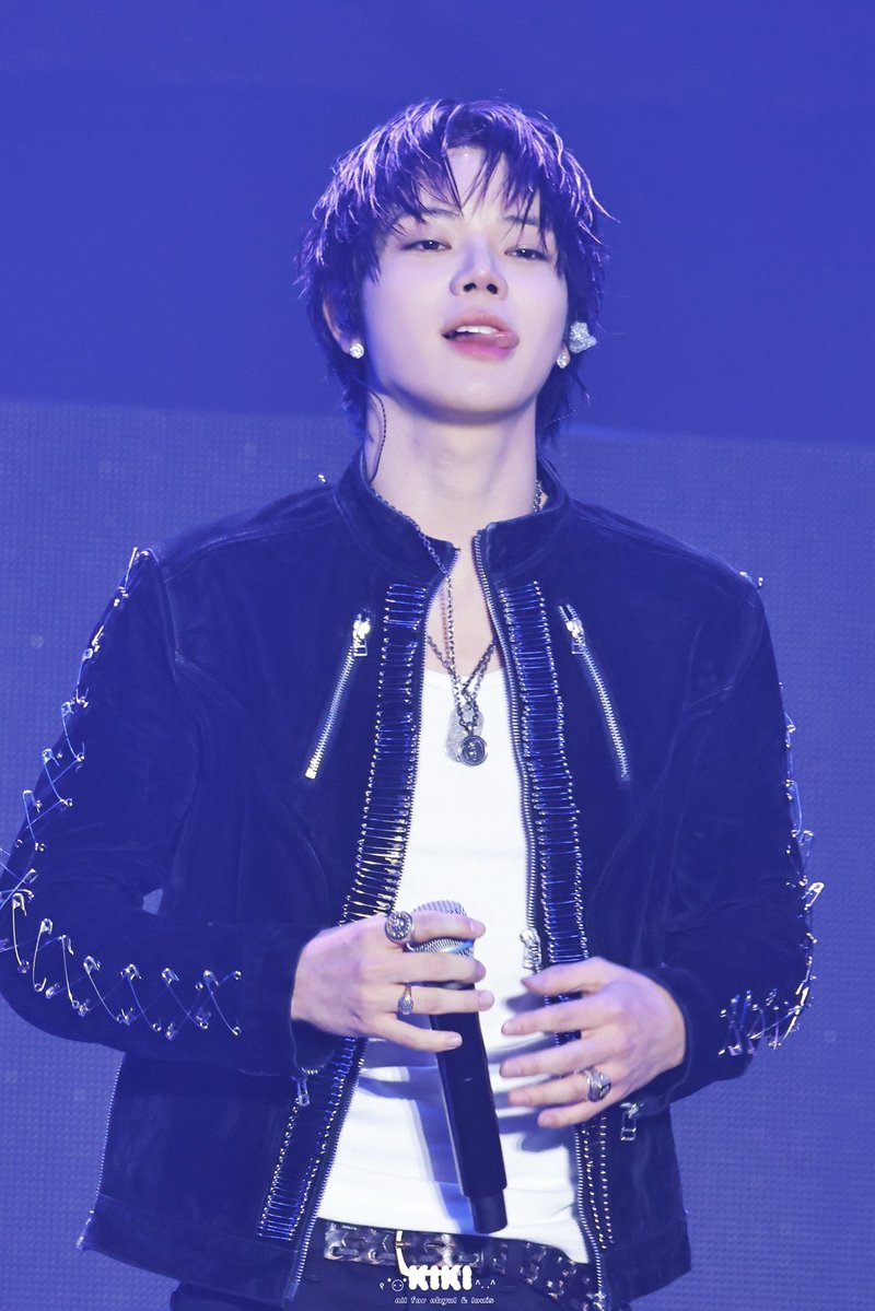 키키 tweet media