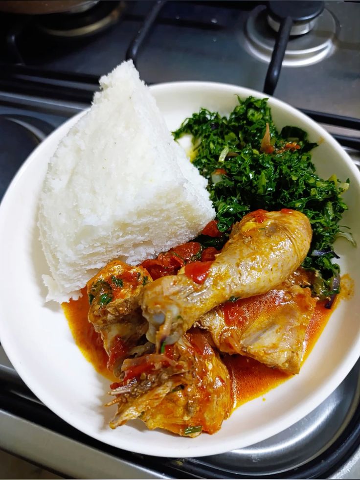 nicksonmwangale's tweet photo. 🎄🎄Now that peers are posting food and their firstborns who am I not to ....I respect peer pressure, food now first born give me some time ..ntapost Tu🎄🎄 https://t.co/YXDYzsruJH