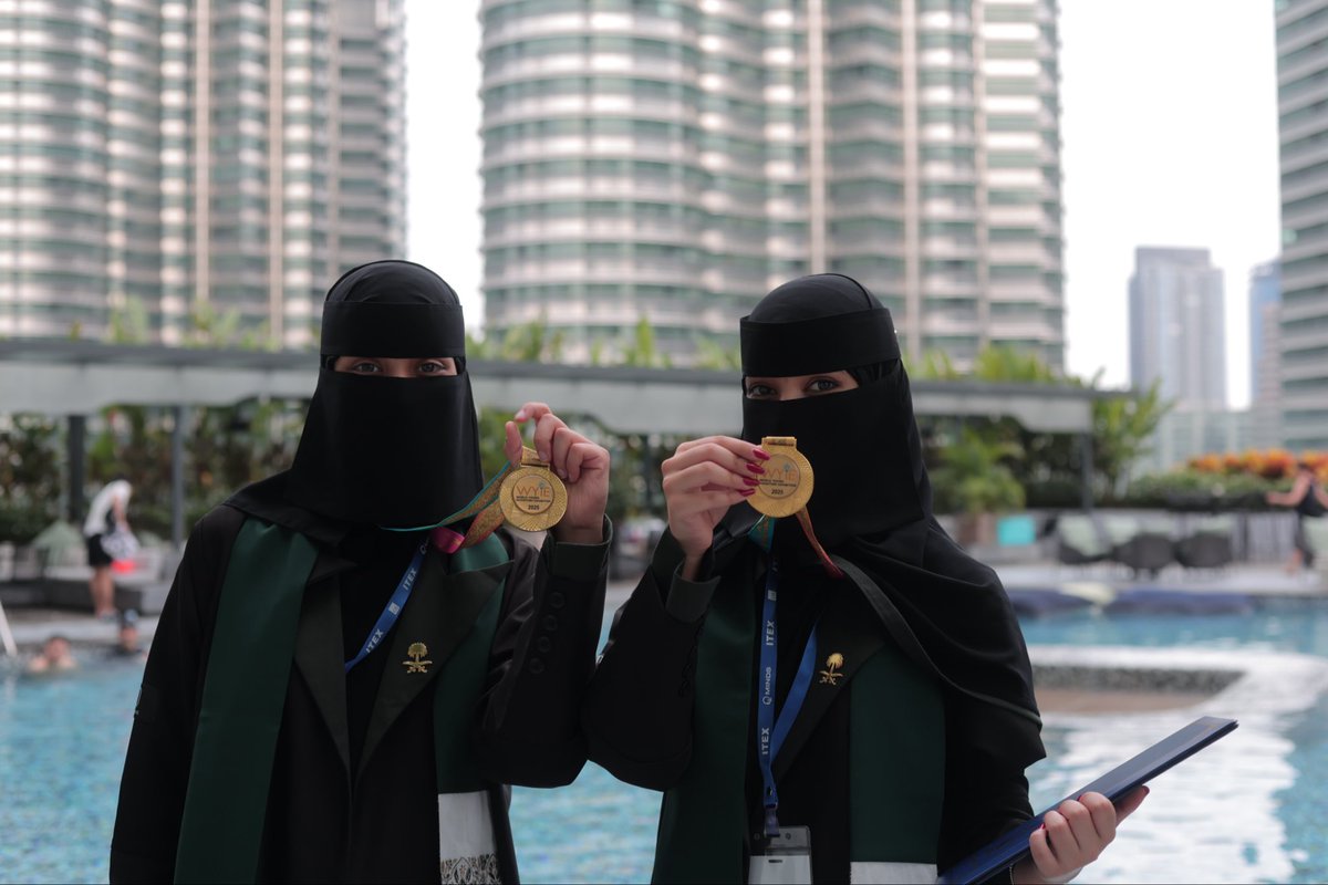 kllt07's tweet photo. #ITEX2025 “Proud to announce that I won the Gold Medal at ITEX 2025, achieving 1st place worldwide. We did it!” https://t.co/orn9V1fabl