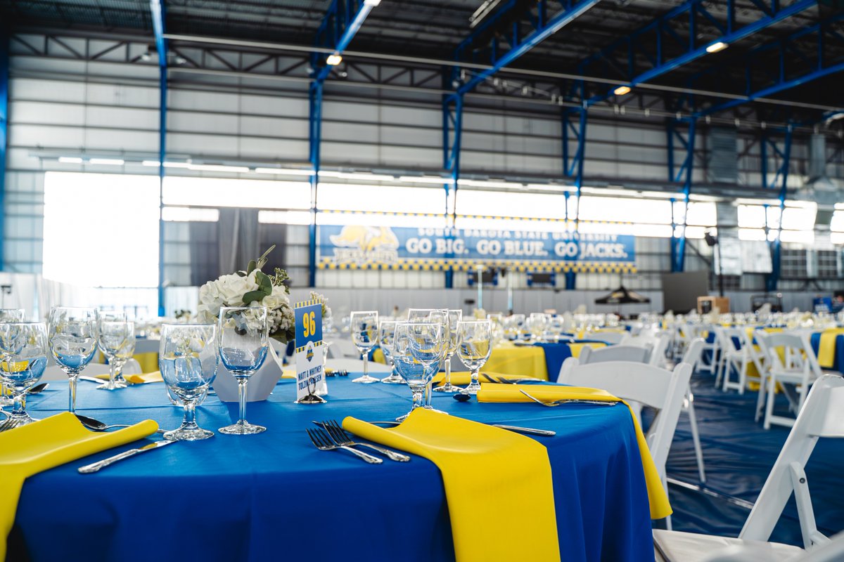 South Dakota State Jackrabbits tweet media