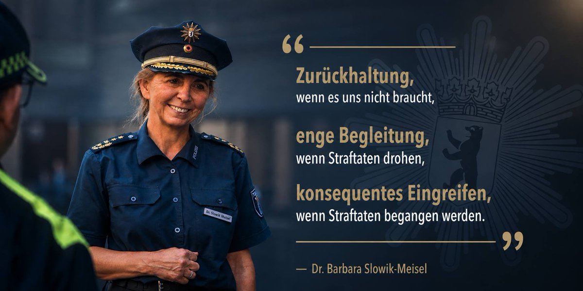 polizeiberlin's tweet image. 🔵 Einsatzbilanz #b0105

Versammlungen und Veranstaltungen im gesamten Stadtgebiet in #Berlin, hier die Zahlen im Überblick:

👮‍♂️ über 5.300 Einsatzkräfte (davon &amp;gt;2.000 aus anderen Bundesländern &amp;amp; Bundespolizei)
👥 über 90 Versammlungen mit insgesamt &amp;gt;70.000 Teilnehmenden
➡️87