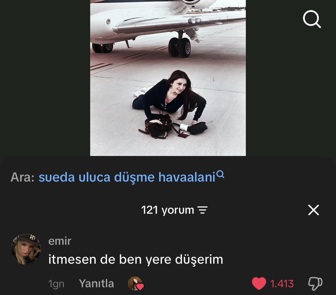 sena𐙚 tweet media